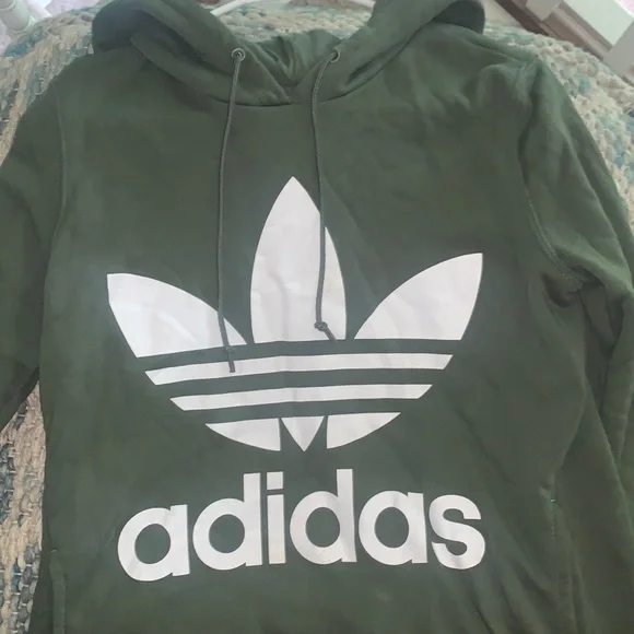 Adidas hoodie army green hotsell